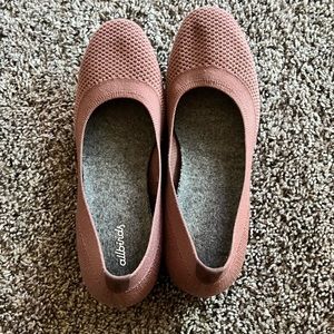 Dusty pink (light pink) AllBirds Tree Breezers size 9